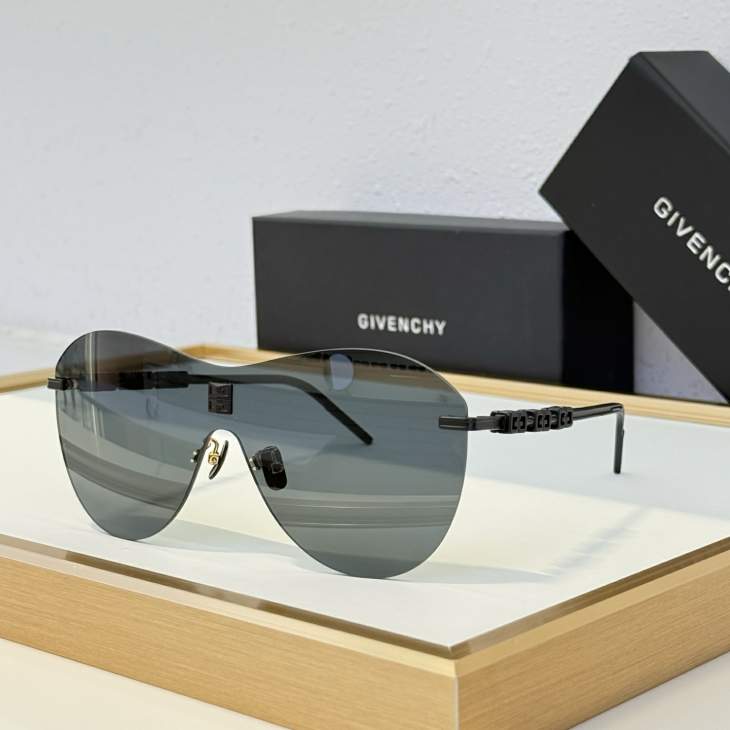 Picture of Givenchy Sunglasses _SKUfw72645349fw